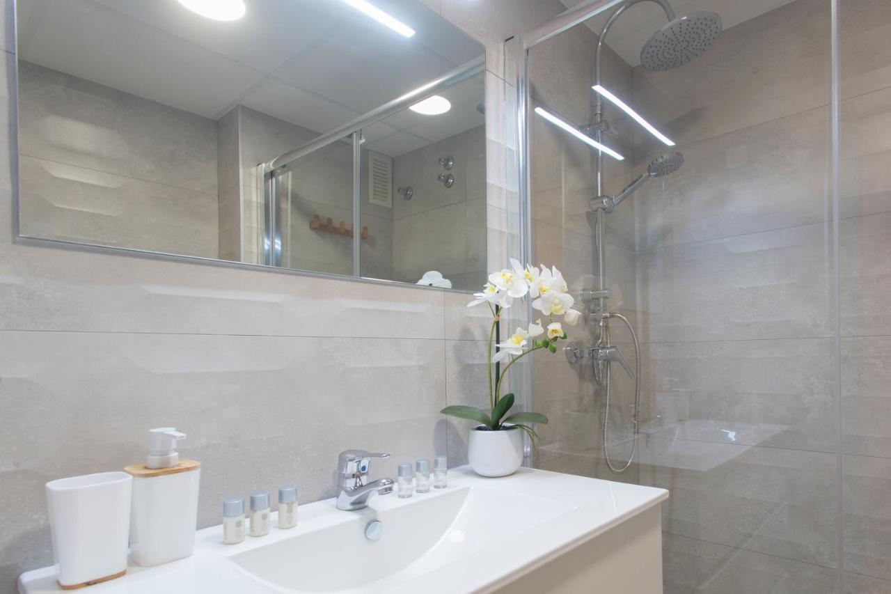 Apartamento Santuario De La Victoria Málaga Exteriör bild