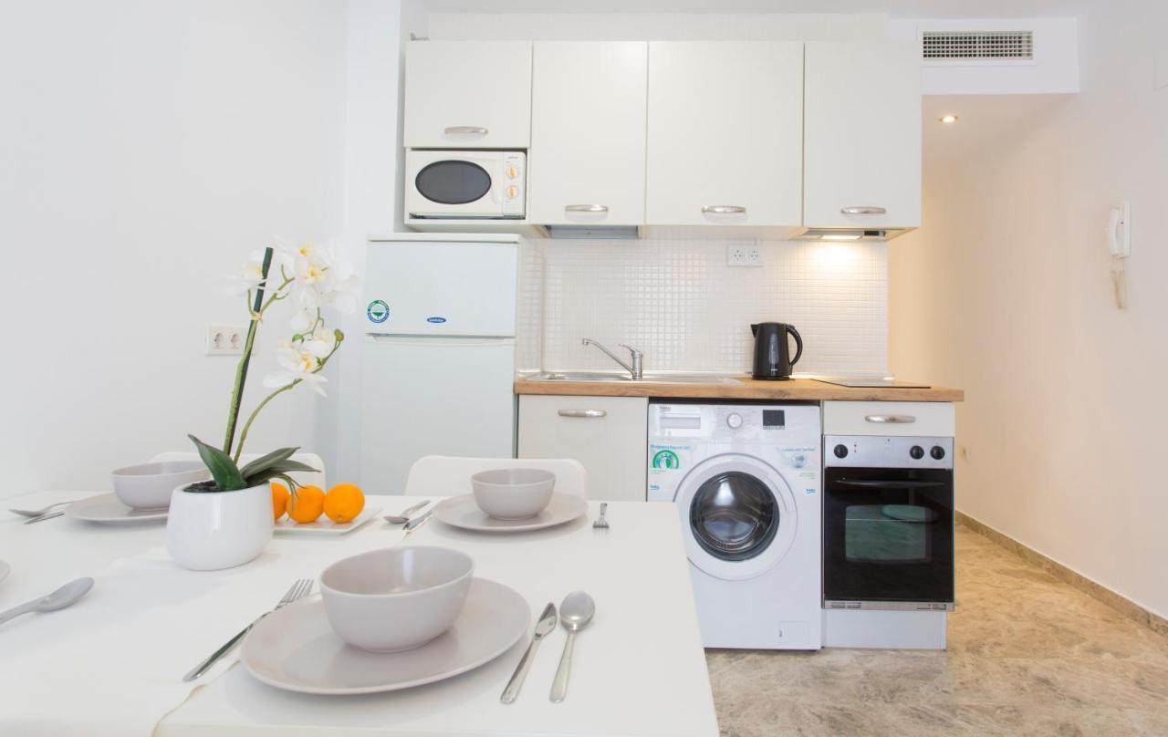 Apartamento Santuario De La Victoria Málaga Exteriör bild