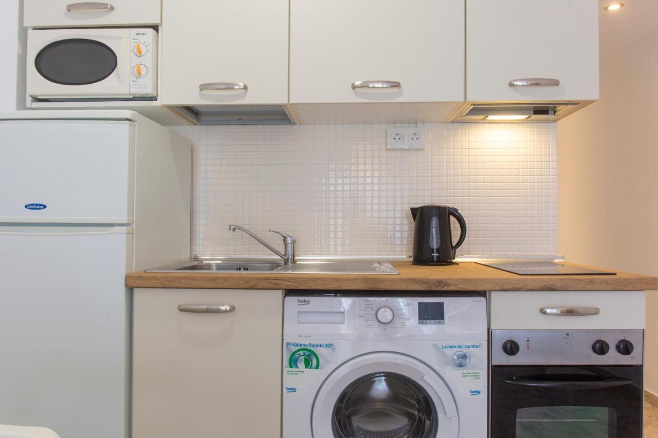 Apartamento Santuario De La Victoria Málaga Exteriör bild